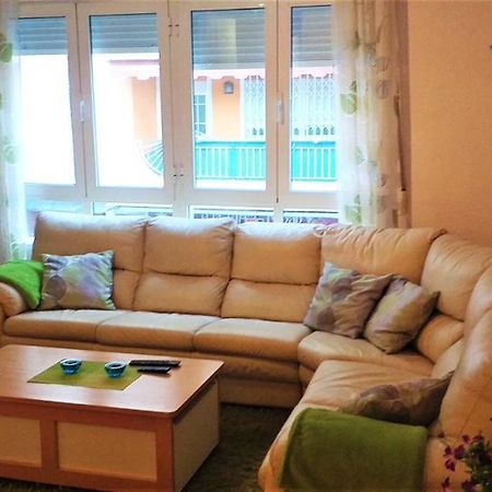 Апартаменти Downtown With Wifi & Tv Box Торрев'єха Екстер'єр фото