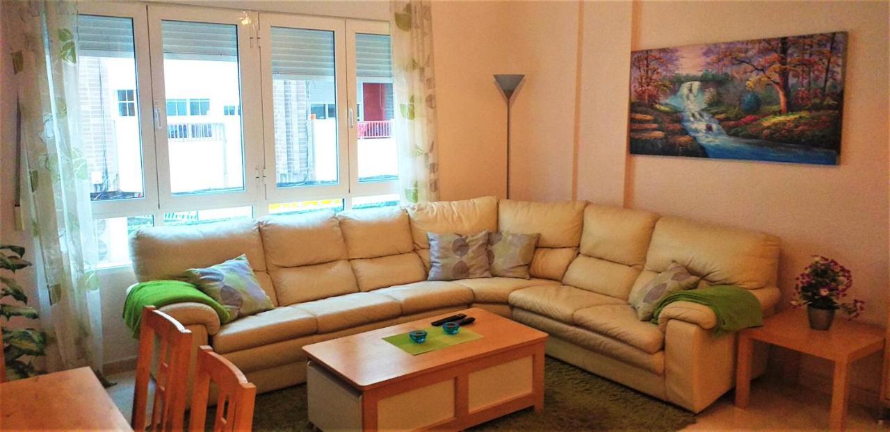 Апартаменти Downtown With Wifi & Tv Box Торрев'єха Екстер'єр фото